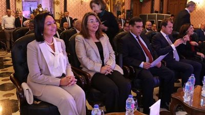 مايا مرسي تشهد مراسم توقيع اتفاقية المرأة وريادة الأعمال