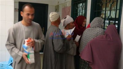 قافلة طبية بشرية لـ جامعة المنيا بقرية بني عامر والكشف على 350 حالة