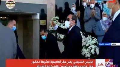 السيسي يوجة التحية لـ