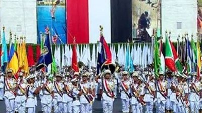 الرئيس السيسي يشهد تسليم وتسلم قيادة الكلية في حفل التخرج