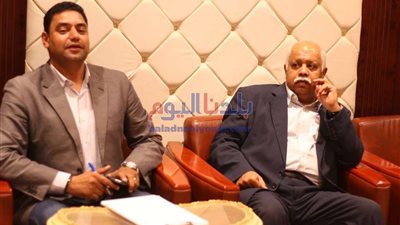 انطلاق حفل توقيع كتاب 