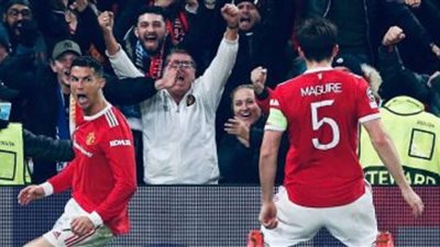 بقيادة رونالدو مانشستر يونايتد يقلب الطاولة على أتالانتا في مباراة مثيرة