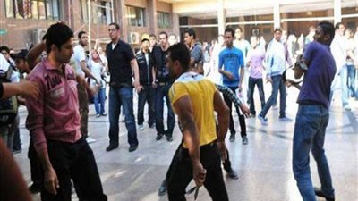شاهد قرار النيابة بشان الطالب الذى فقع عين زميله في مشاجرة بسبب قلم ببنها