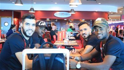 فايلر يوافق على بقاء بعض لاعبي الأهلي في الإمارات