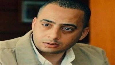 الموت يفجع  الفنان عصام السقا