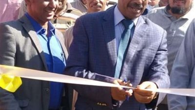 رئيس مركز الداخلة يتفقد قرية الموشية لمتابعة المشروعات