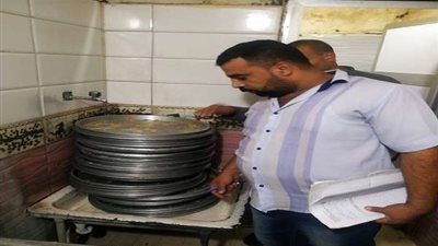 استمرار الحملات المكثفة علي المنشآت الغذائية المخالفة بالشرقية