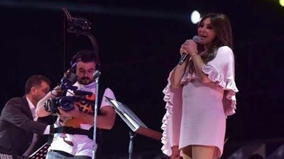 أول تعليق من إليسا بشأن حفل العراق.. تفاصيل