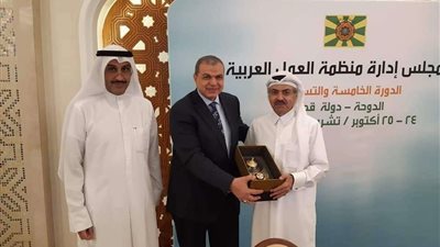 سعفان يشارك في الجلسة الإجرائية لمجلس إدارة العمل العربية بالدوحة