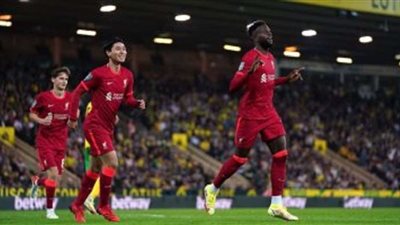 ليفربول يضرب مانشستر يونايتد مبكرا فى الدوري الإنجليزي