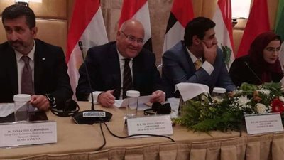 سفير مصر في اليونان يشارك في فعالية لمناقشة فرص التجارة والاستثمار