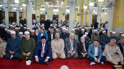 محافظ القليوبية يشهد احتفالية الأوقاف بالمولد النبوي الشريف