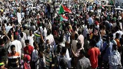 الإمارات تدعو الاطراف السودانية لـ تجنب التصعيد