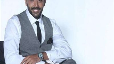 أحمد فلوكس يكشف عن بداية علاقته بالفنان عادل إمام