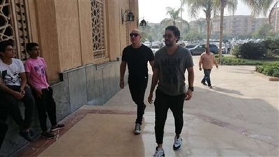 تشيع جنازة والد أكرم حسني من مسجد طلعت مصطفى بالرحاب