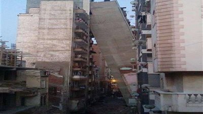 بسبب تصدعات الجدران.. النيابة تأمر بإخلاء مبنى بولاق أبوالعلا