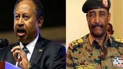 عودة رئيس وزراء السودان المقال إلى منزله