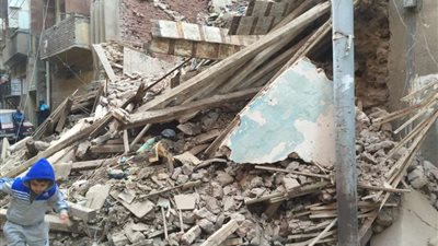 إنهيار منزل يتسبب في إصابة سيدة ببني سويف