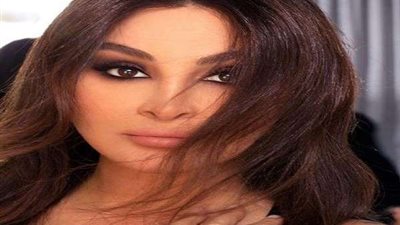 إليسا تتألق في عيد ميلادها وتخطف قلوب متابعيها