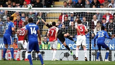 ليستر سيتي يسعى لتعميق جراح أرسنال بالدوري الإنجليزي