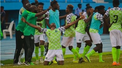 المجموعة الثانية.. قمة مرتقبة بين 