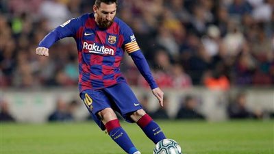 ميسي يقود تشكيل برشلونة لمواجهة سيلتا فيجو بالليجا