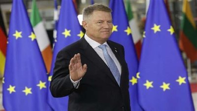 بدء التصويت في الانتخابات الرئاسية برومانيا