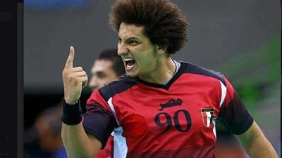 علي زين يشارك في تعادل مثير يين برشلونه وبورتو