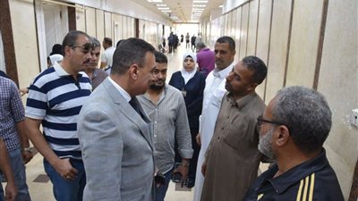 جولة مفاجئة لسكرتير محافظة مطروح على المستشفى العام للاطمئنان على الخدمات المقدمة للمرضى