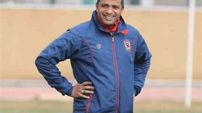 قمصان يطالب جماهير الأهلي بمساندة الجهاز الفني واللاعبين