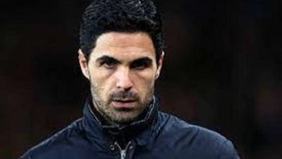 أرتيتا يكشف موقفه من تدريب برشلونة بعد رحيل كومان 