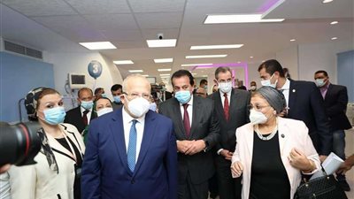 عبد الغفار والخشت يتفقدان الإنتهاء من المبنى الجنوبي لمعهد الأورام