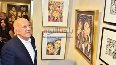 عمر خيرت يفتتح معرض أنشودة الفرح (صور)