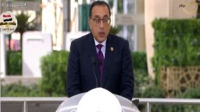 مصطفى مدبولي يلتقي الشيخ بن راشد حاكم دبي خلال زيارته