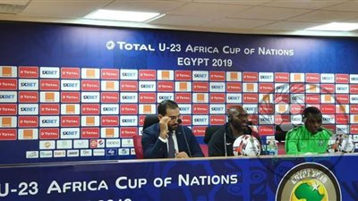 إماباكابا: نيجيريا تنتظرها مواجهة صعبة أمام زامبيا وجيرنوت روهر 