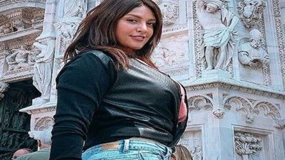 نيرمين ماهر تستعرض 