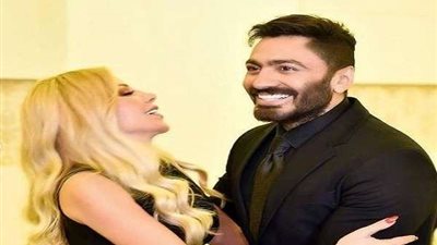 رزان مغربي تغازل تامر حسني بصور جديدة تجمعهم