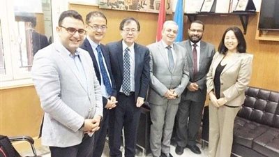 تفاصيل جولة مسئول طبي ياباني بعدد من المستشفيات المصرية (صور)