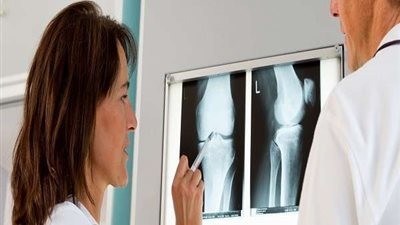 بعد إصابة حمدي فتحي.. كيف تحمي نفسك من إصابة غضروف الركبة