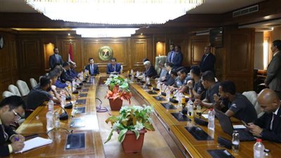 التعليم العالي والشباب والرياضة يكرمان منتخب جامعات مصر الفائز ببطولة كرة الصالات بأبوظبي