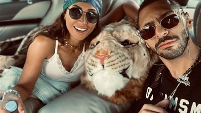 بملاس المحارب.. يحتفل الفنان حسن ابو الروس بالهالوين.. صور