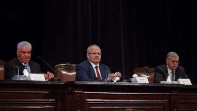 زاهي حواس: لاشيء اسمه لعنة الفراعنة.. وتوت عنخ آمون أجمل قطعة أثرية في العالم