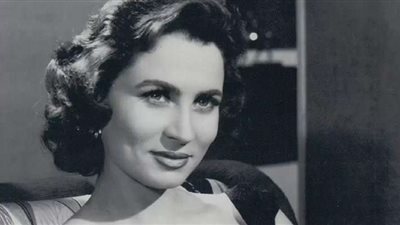 تفاصيل المسيرة الفنية لزهرة العلا