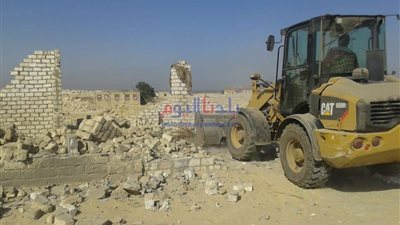 محافظ بني سويف: إزالة 142 حالة تعد على أراضي بالفشن وببا ضمن الموجة 14