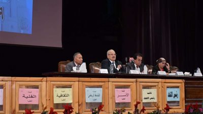 فوز الطالبة دالين خليل برئاسة اتحاد طلاب جامعة القاهرة