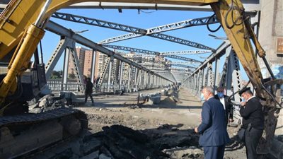 عاجل .. إغلاق كوبري الجيزة المعدني