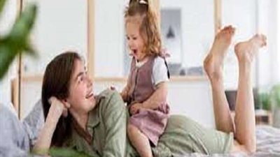 استشاري علاقات أسرية يقدم نصائح ذهبية للتربية الصحيحة