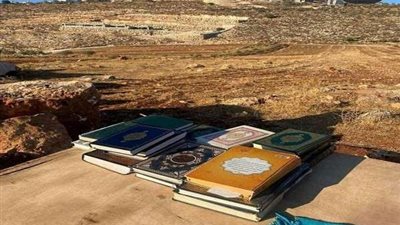 الاحتلال الإسرائيلي يهدم مسجد جنوب نابلس ويغلق بئر في الخليل