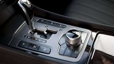 4 أسباب وراء توقف محرك السيارة الأوتوماتيك أثناء سيرها