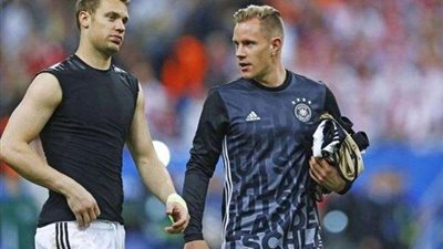 نوير: المنافسة على حراسة مرمى المنتخب الألماني ليست مع تيرشتيجن وحده